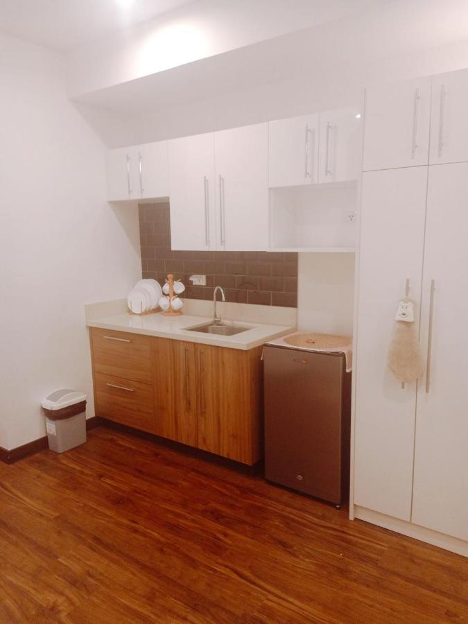 Cozy Suite Studio Type Condo In Matina Enclaves Davao City Esterno foto