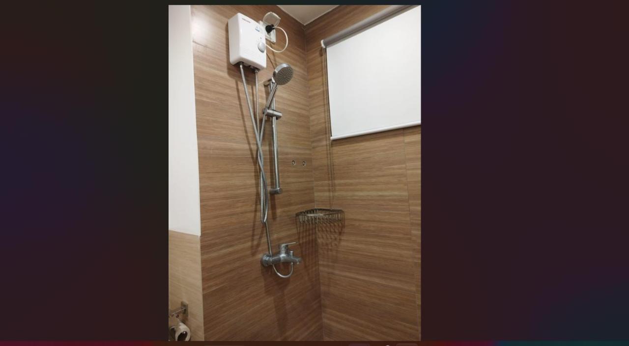 Cozy Suite Studio Type Condo In Matina Enclaves Davao City Esterno foto